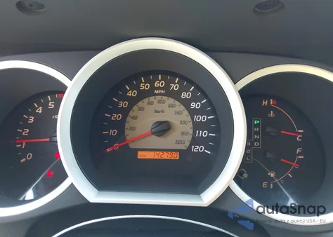 2010 Toyota Tacoma из США, поврежденный, VIN 5TENX4CN6AZ674882